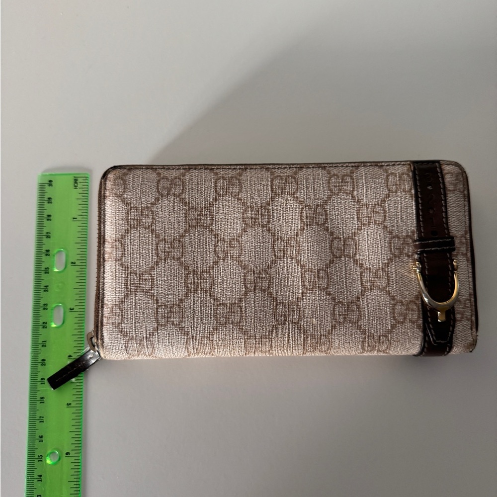 Authentic GUCCI GG Supreme Monogram Zip Around Wallet Maple Brown - Picture 12 of 12